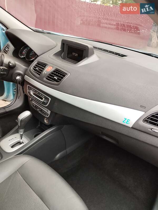 Седан Renault Fluence Z.E. 2011 в Нововолинську фото 6 Седан Renault Fluence Z.E. 2011 в Нововолинську
