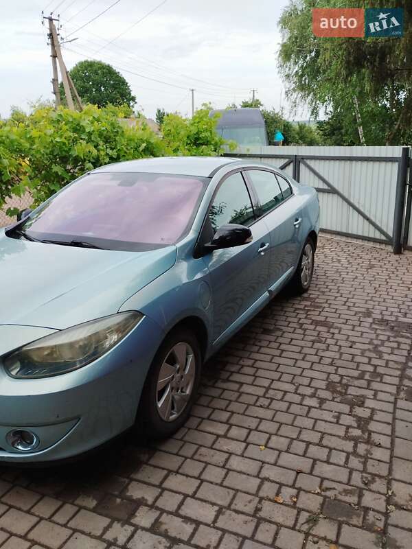 Седан Renault Fluence Z.E. 2011 в Нововолинську фото 15 Седан Renault Fluence Z.E. 2011 в Нововолинську