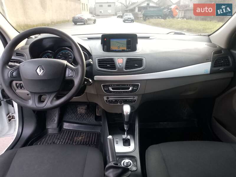 Седан Renault Fluence Z.E. 2011 в Ужгороде фото 8 Седан Renault Fluence Z.E. 2011 в Ужгороде