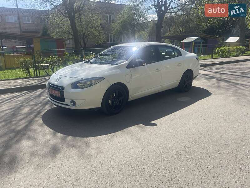 Седан Renault Fluence Z.E. 2012 в Луцке