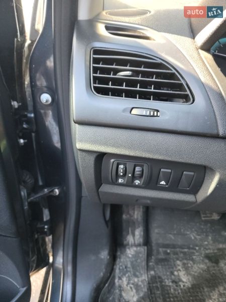 Седан Renault Fluence Z.E. 2013 в Нежине