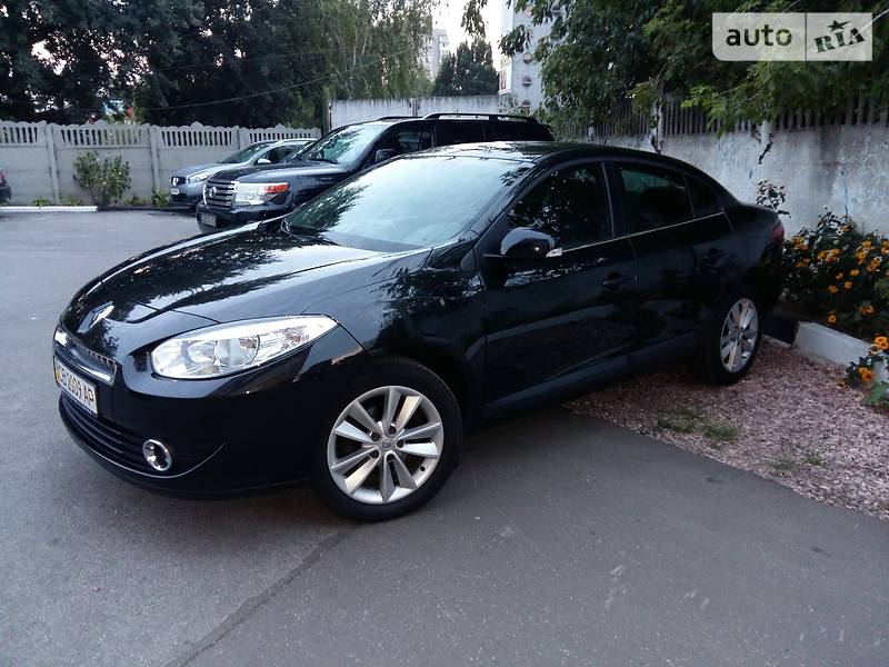 Седан Renault Fluence 2010 в Чернигове