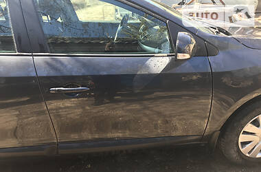 Седан Renault Fluence 2010 в 