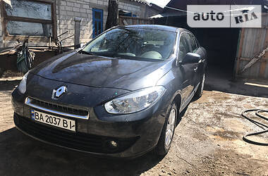 Седан Renault Fluence 2010 в 