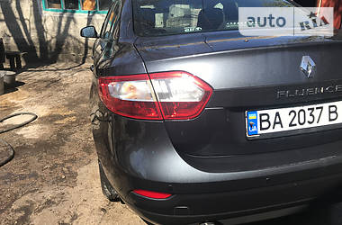 Седан Renault Fluence 2010 в 