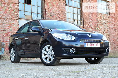 Седан Renault Fluence 2012 в 
