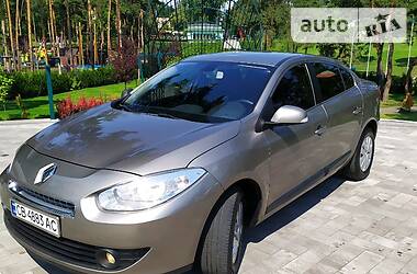 Седан Renault Fluence 2011 в Ирпене