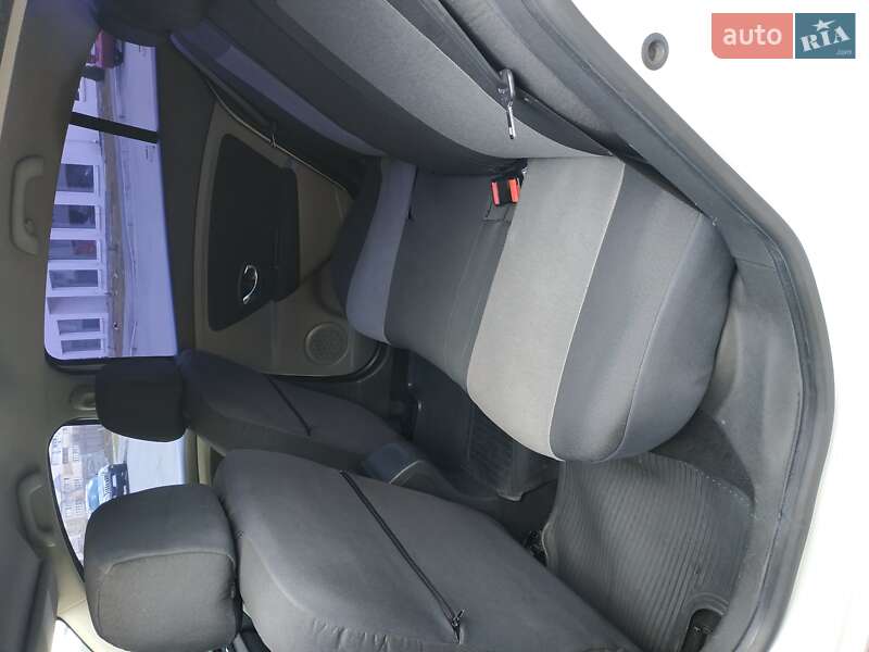 Седан Renault Fluence 2012 в Вишневом