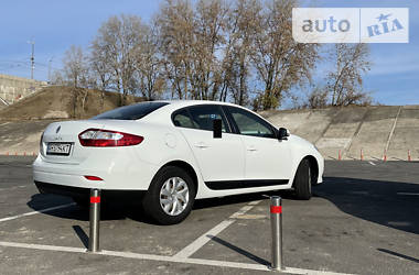 Седан Renault Fluence 2013 в Киеве