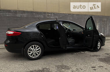 Седан Renault Fluence 2016 в Тернополе