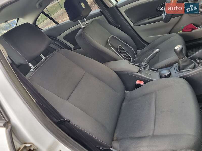 Седан Renault Fluence 2012 в Одессе