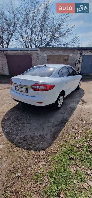 Седан Renault Fluence 2015 в Кривому Розі