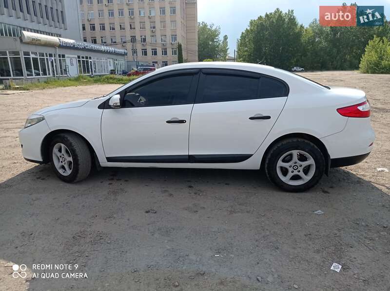 Седан Renault Fluence 2010 в Вишгороді
