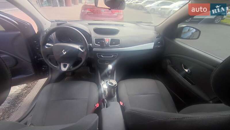 Седан Renault Fluence 2010 в Киеве фото 6 Седан Renault Fluence 2010 в Киеве