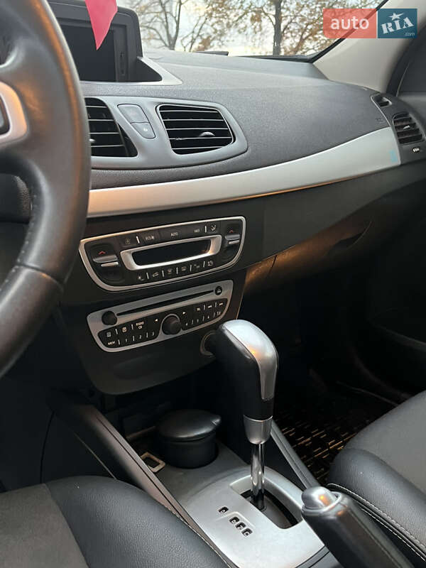 Седан Renault Fluence 2012 в Светловодске