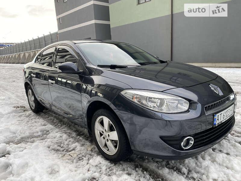 Седан Renault Fluence 2010 в Івано-Франківську
