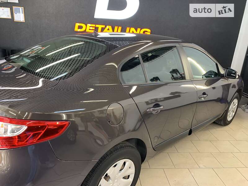 Седан Renault Fluence 2013 в Днепре