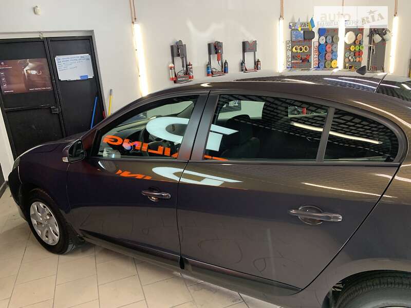 Седан Renault Fluence 2013 в Днепре