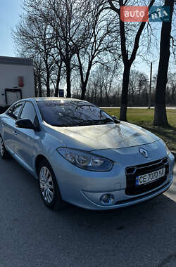 Седан Renault Fluence 2012 в Чернівцях