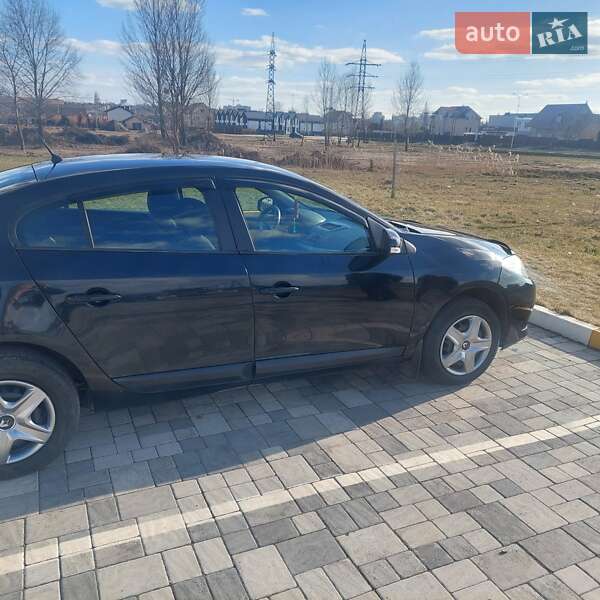 Седан Renault Fluence 2013 в Бучі