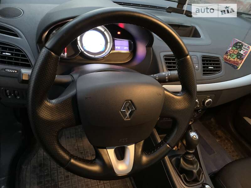 Седан Renault Fluence 2013 в Днепре