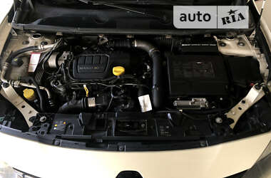 Седан Renault Fluence 2013 в 