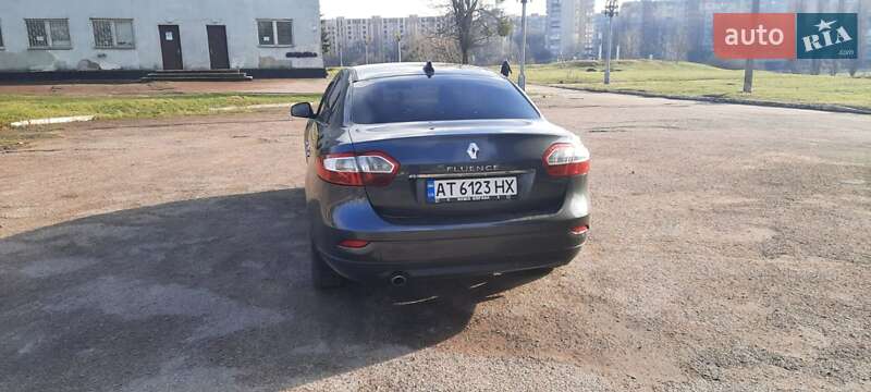 Седан Renault Fluence 2010 в Ровно