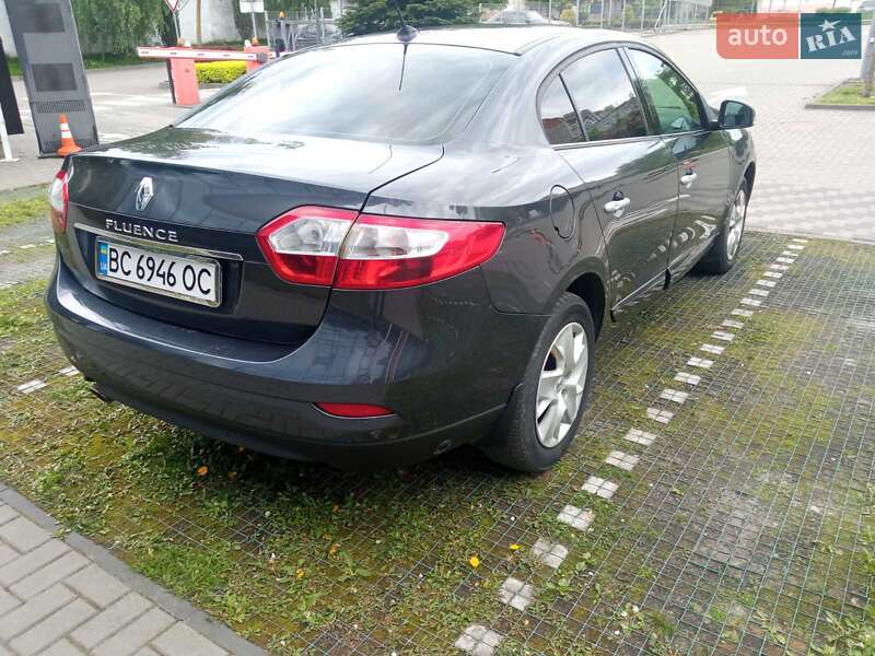 Седан Renault Fluence 2011 в Львові