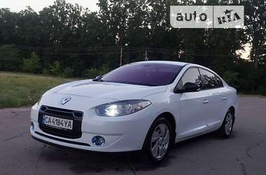 Седан Renault Fluence 2011 в Умани