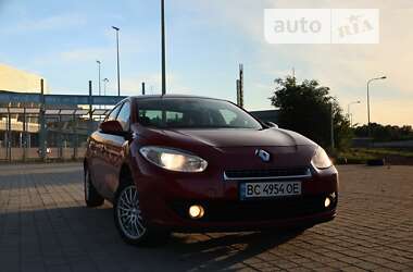 Седан Renault Fluence 2010 в Львові