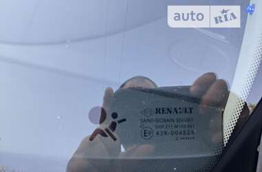 Седан Renault Fluence 2011 в Кривому Розі