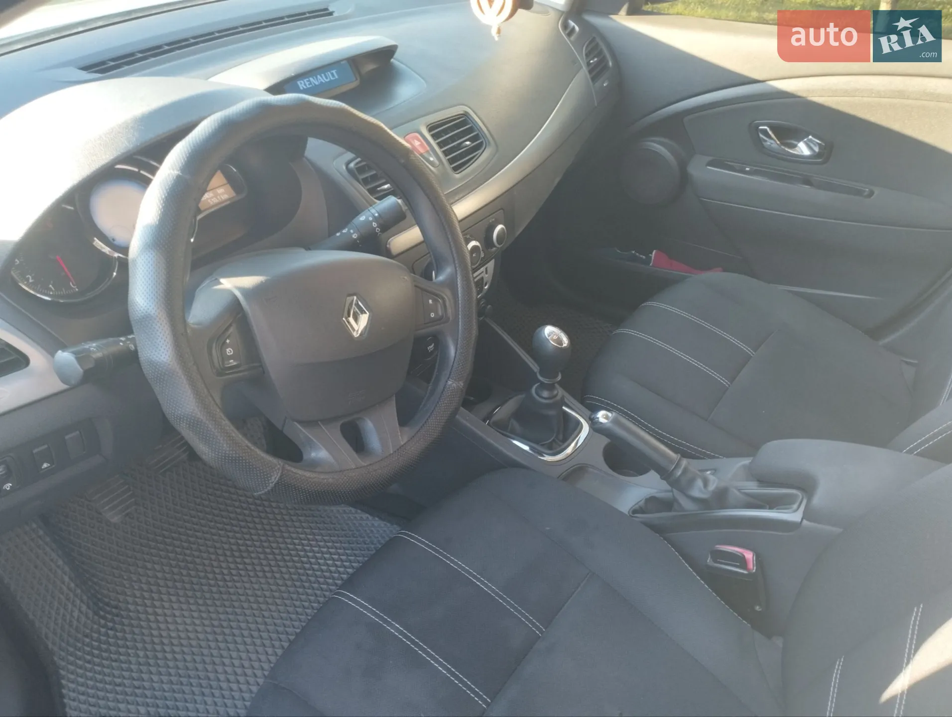 2014 Renault Fluence - мініатюра 6