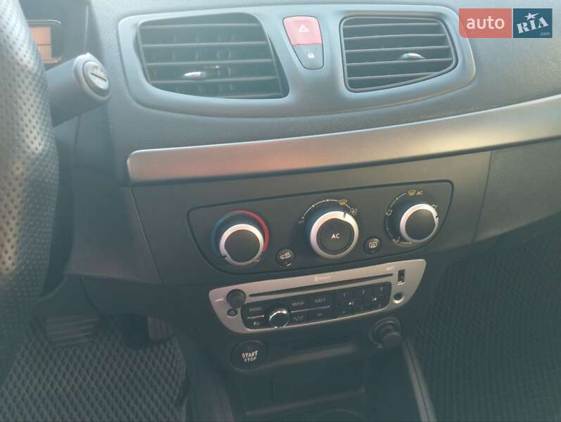 Седан Renault Fluence 2014 в Полтаве