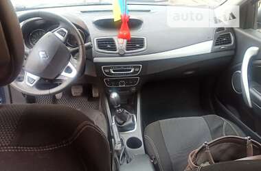 Седан Renault Fluence 2010 в Черкасах