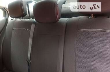 Седан Renault Fluence 2010 в Черкасах