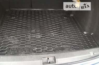 Седан Renault Fluence 2010 в Черкасах