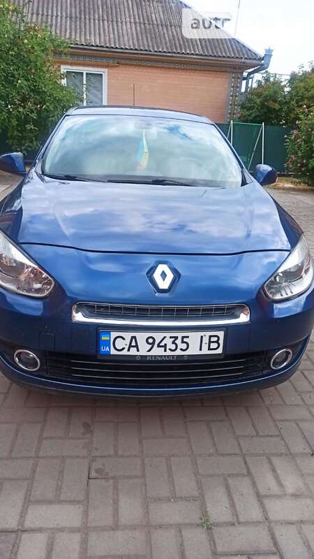 Седан Renault Fluence 2010 в Черкасах