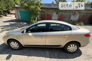 Седан Renault Fluence 2012 в Южноукраїнську