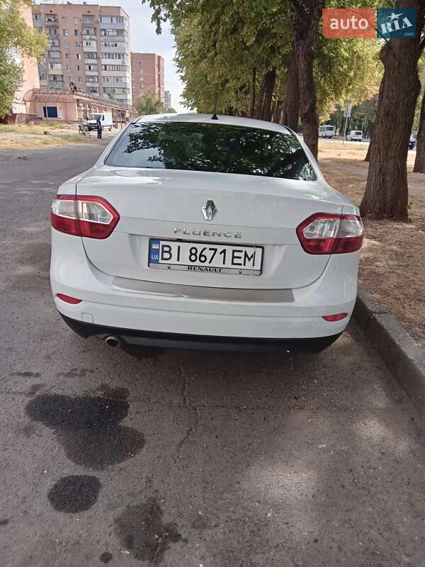 Седан Renault Fluence 2012 в Полтаве