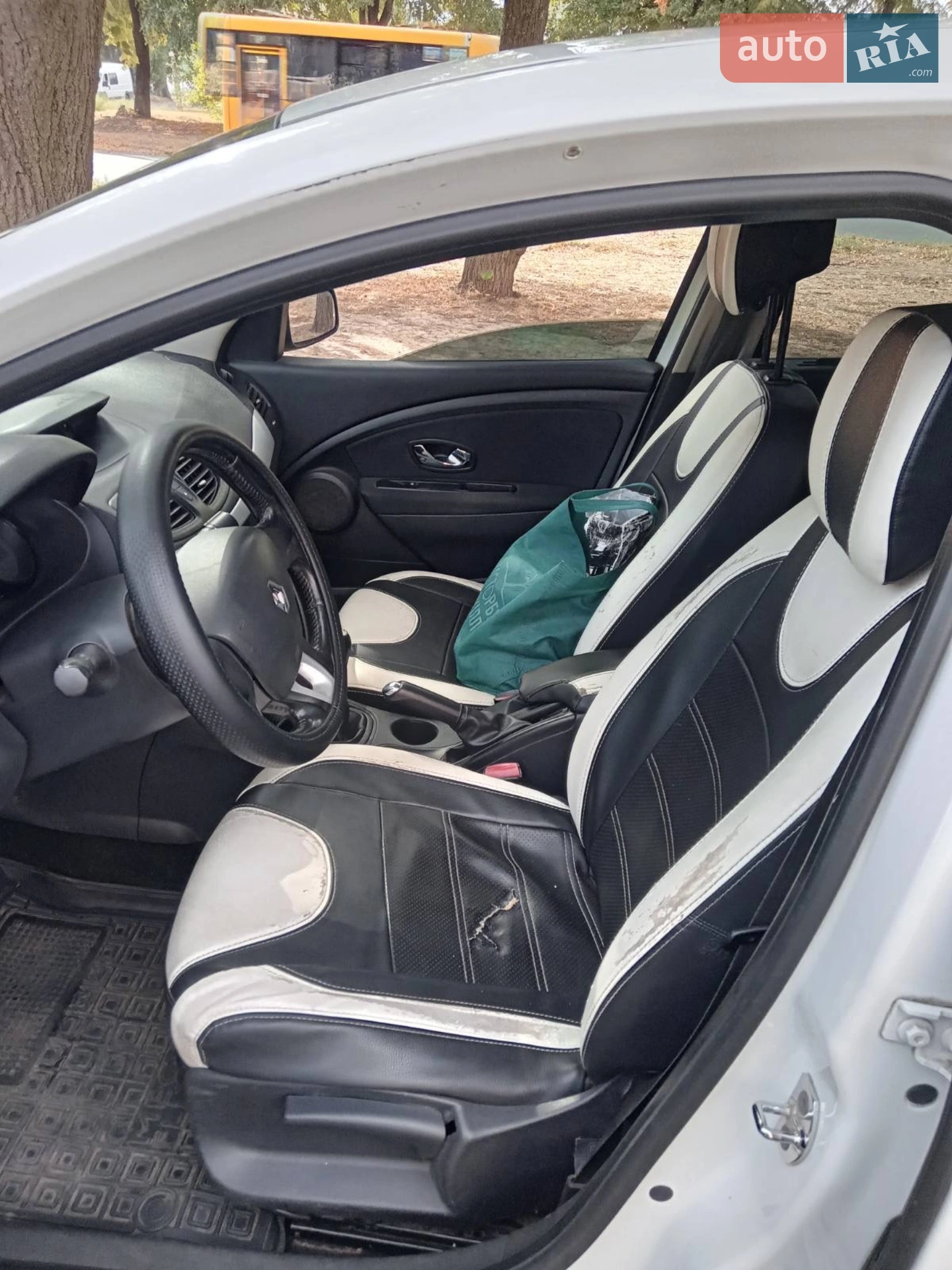 2012 Renault Fluence - мініатюра 7
