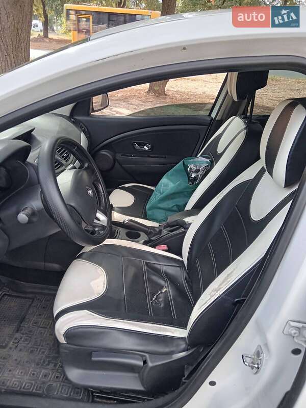 Седан Renault Fluence 2012 в Полтаве