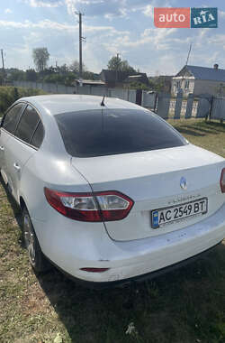 Седан Renault Fluence 2012 в 