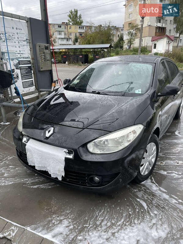Седан Renault Fluence 2011 в Трускавці