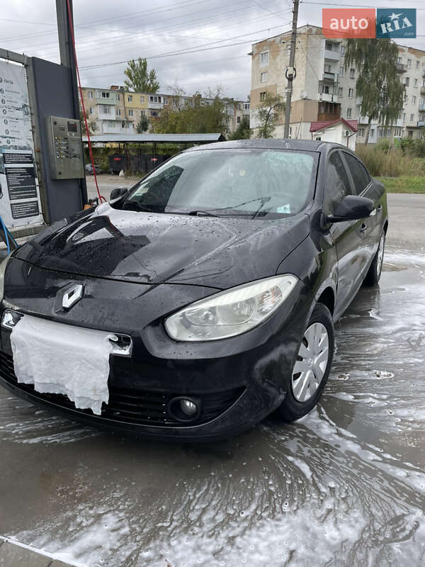 Седан Renault Fluence 2011 в Трускавці