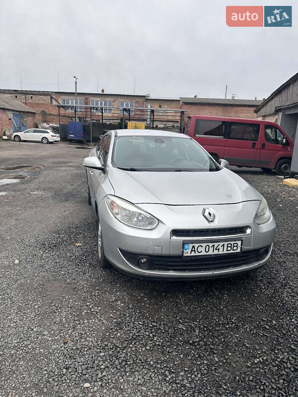 Седан Renault Fluence 2010 в Луцке