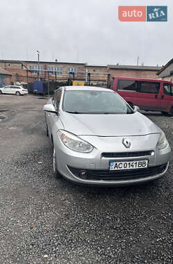 Седан Renault Fluence 2010 в 