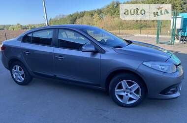 Седан Renault Fluence 2015 в Киеве