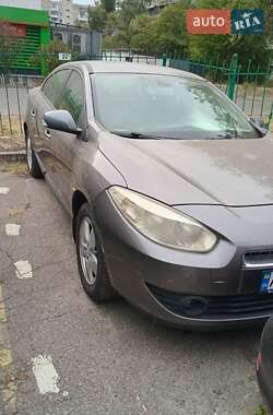 Седан Renault Fluence 2011 в 