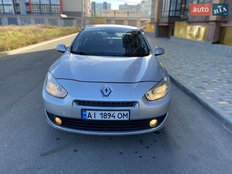 Седан Renault Fluence 2011 в Чернигове