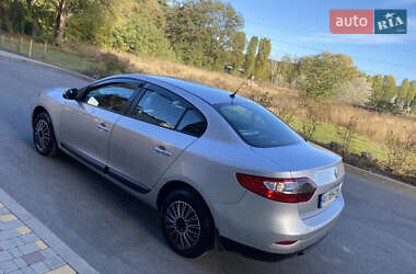 Седан Renault Fluence 2011 в Чернигове